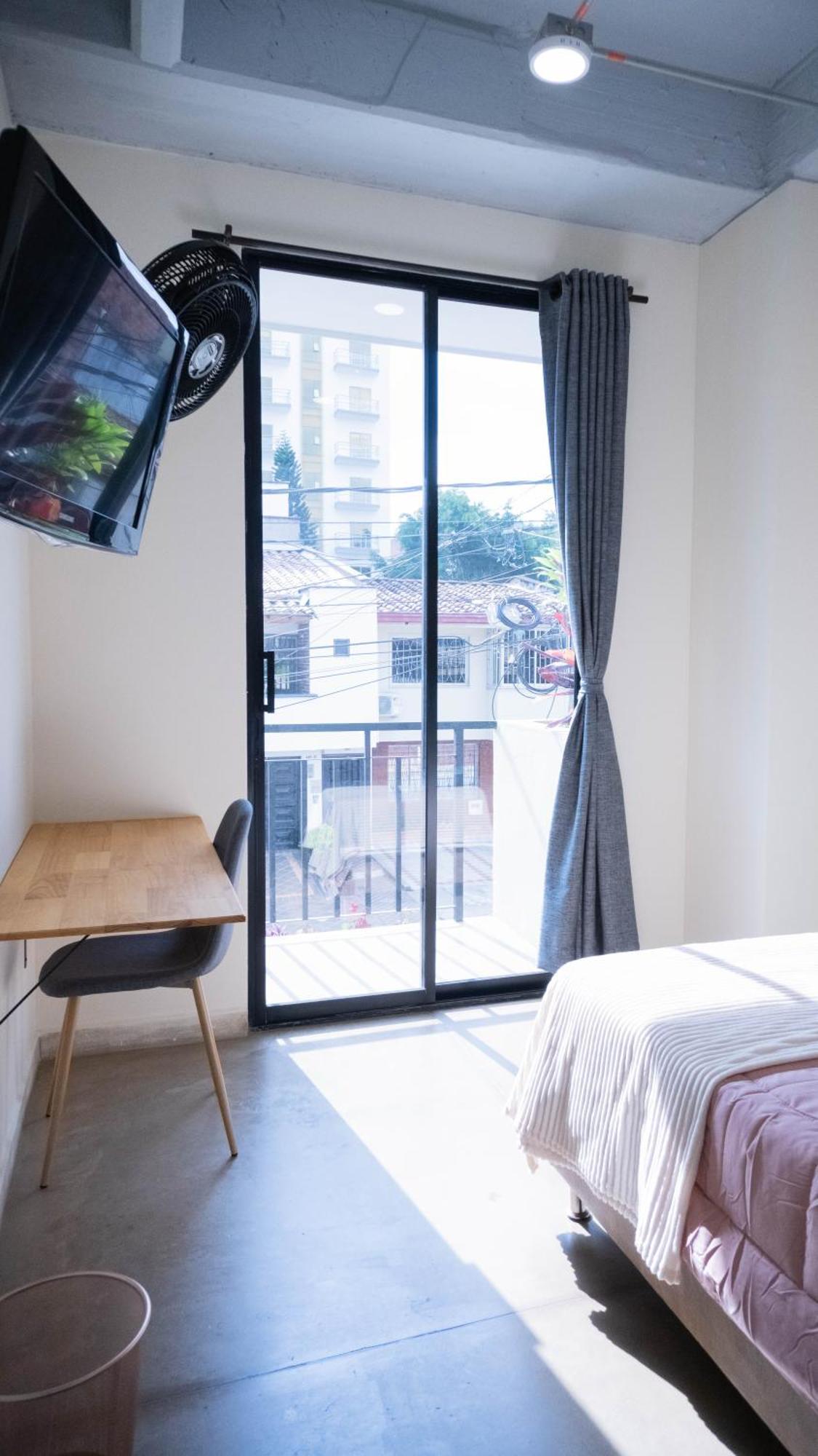 Selva House Bed and Breakfast Medellín Buitenkant foto