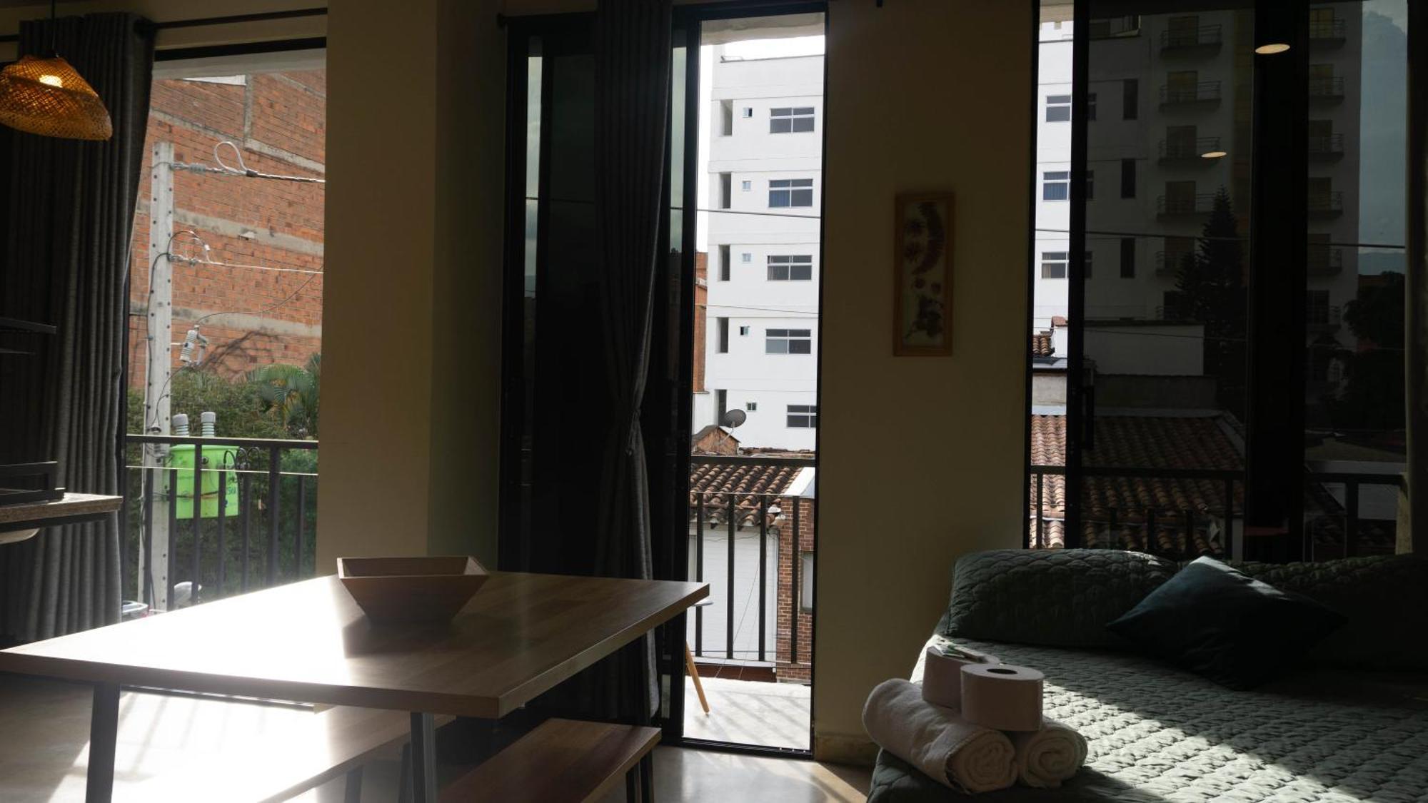 Selva House Bed and Breakfast Medellín Buitenkant foto