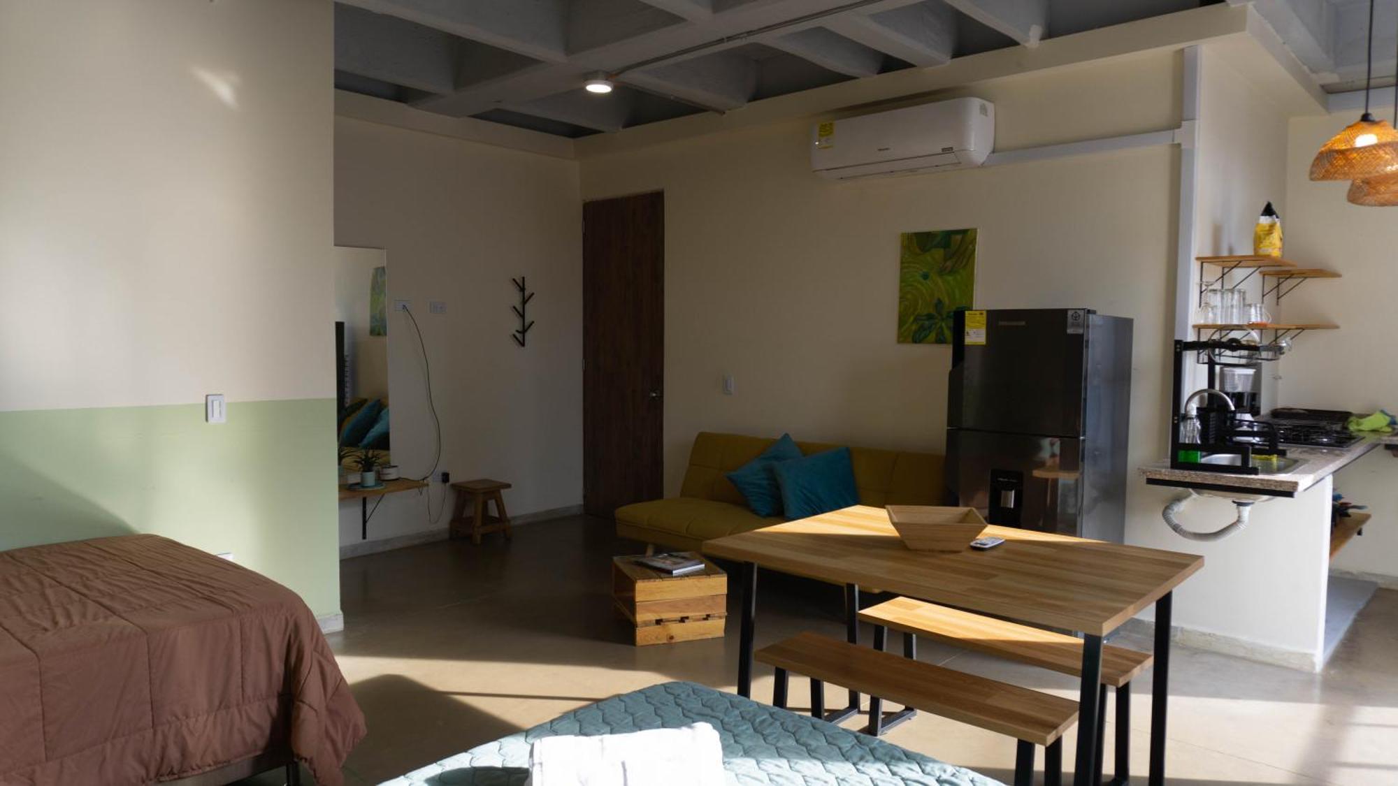 Selva House Bed and Breakfast Medellín Buitenkant foto